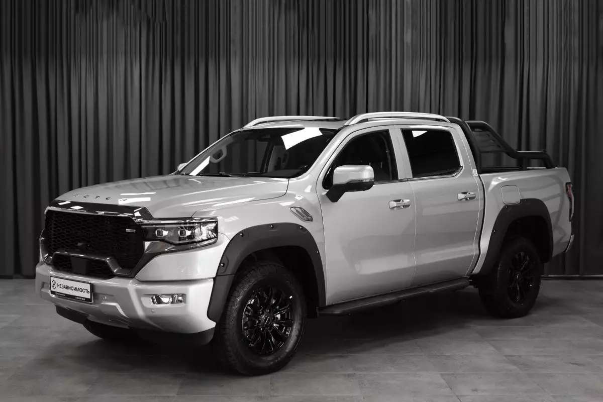 Автосалон: Foton Tunland V9