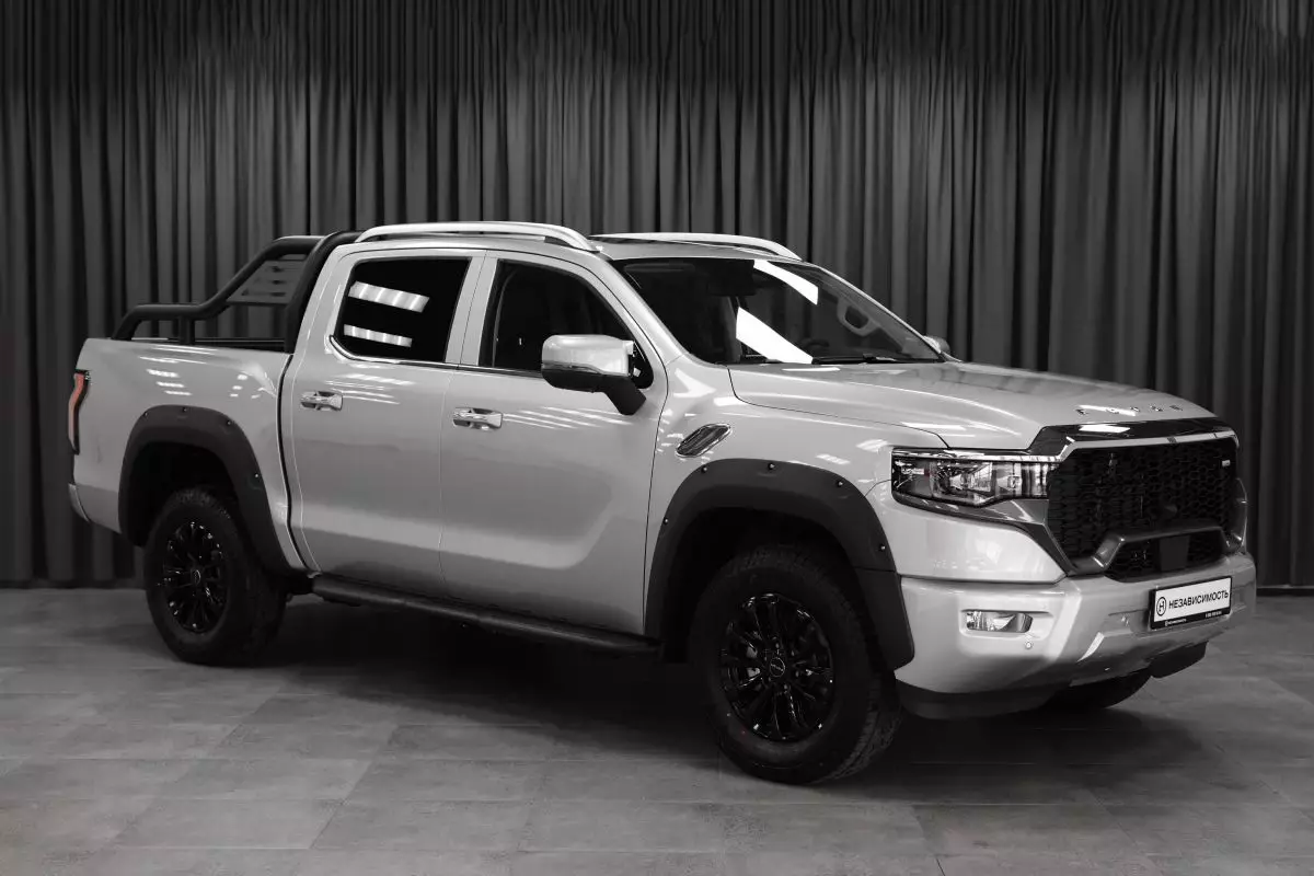 Автосалон: Foton Tunland V9