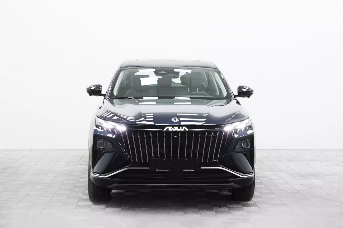 Автосалон: Dongfeng Huge