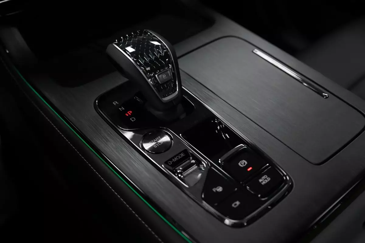 Автосалон: Gac GS8 New