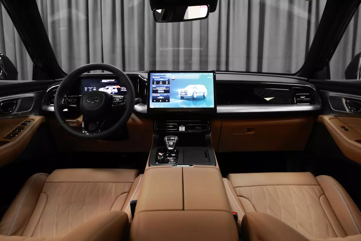 Автосалон: Gac GS8 New