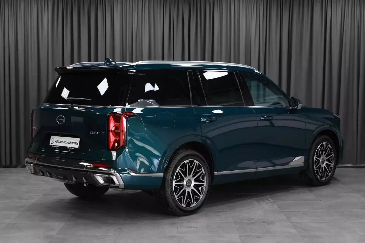 Автосалон: Gac GS8 New