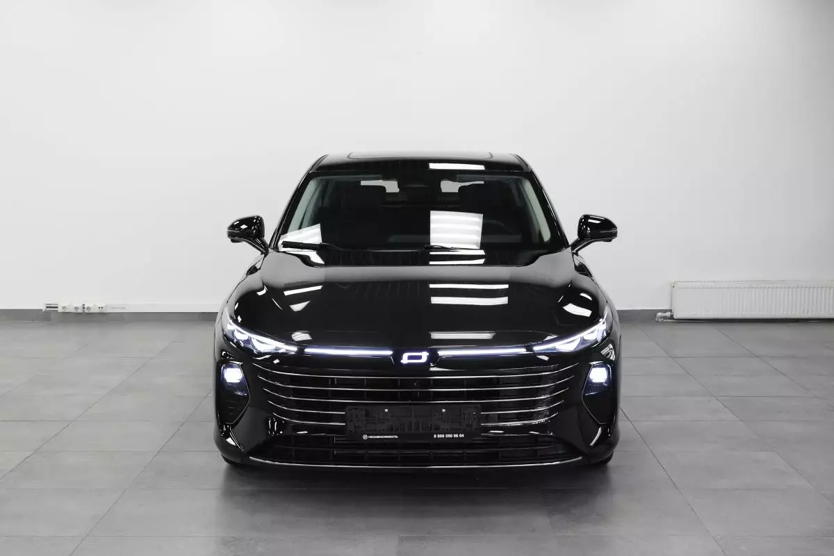 Автосалон: Bestune B70 New