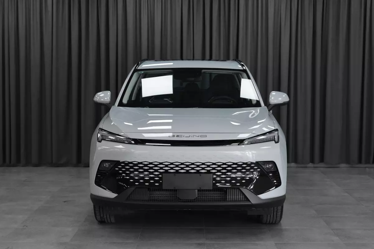 Автосалон: Baic X55