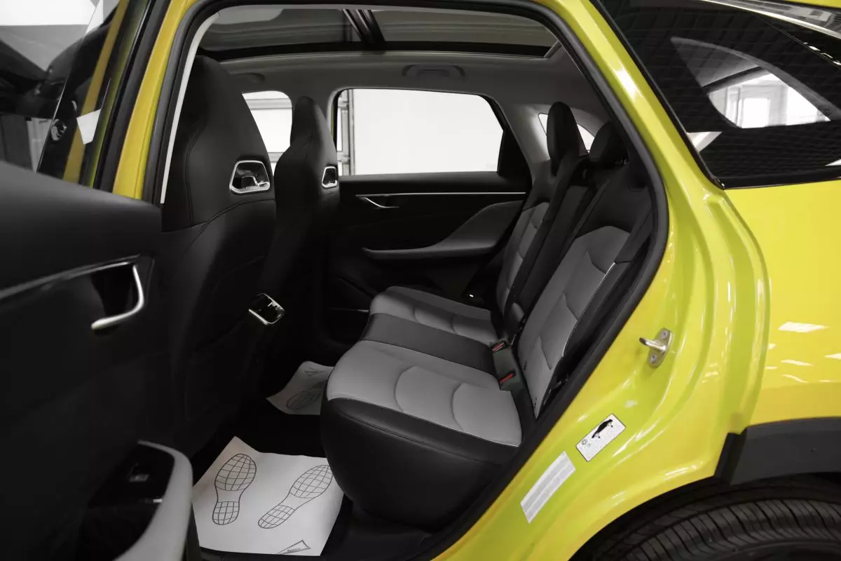Автосалон: Baic X55