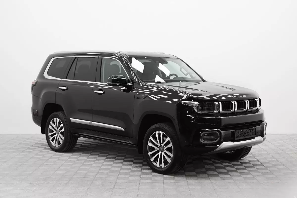 Автосалон: Baic BJ60