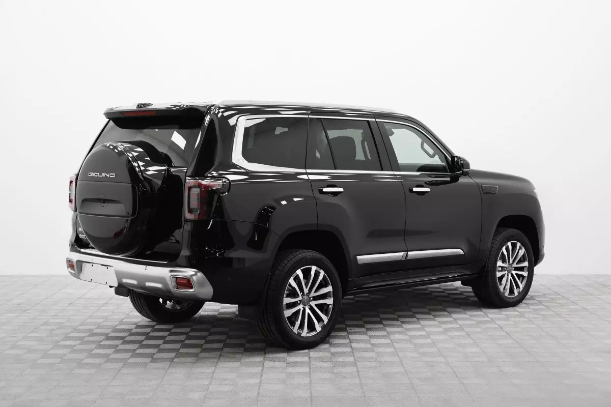 Автосалон: Baic BJ60